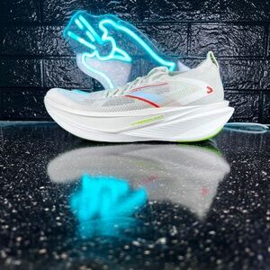 Brooks Hyperion Max 3 Men’s Marathon Running Plated Shoes Sneakers - 11